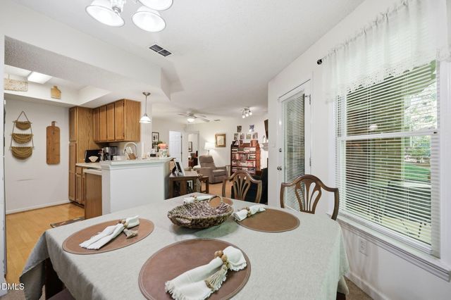 101 Marbury Court Lc, Cary, NC 27513