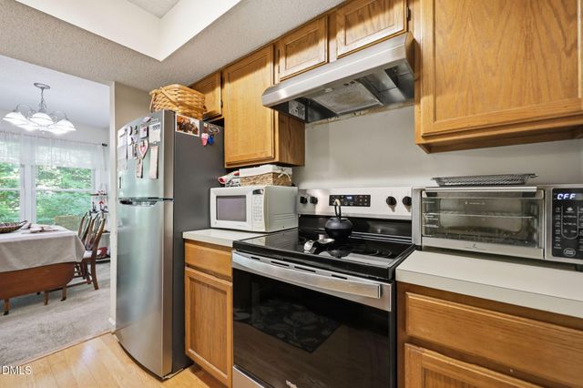 101 Marbury Court Lc, Cary, NC 27513