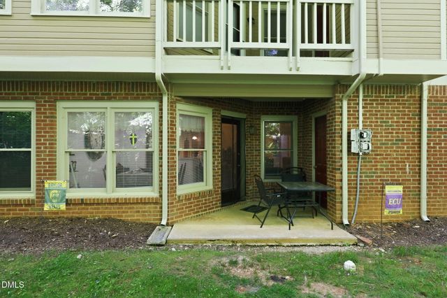 101 Marbury Court Lc, Cary, NC 27513