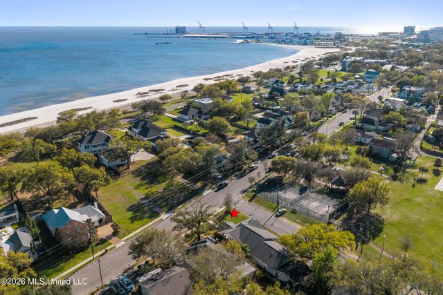 1340 2nd Street, Gulfport, MS 39501