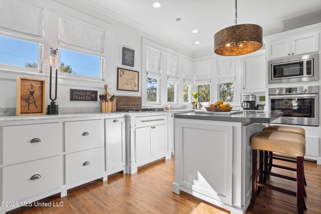 1340 2nd Street, Gulfport, MS 39501