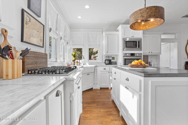 1340 2nd Street, Gulfport, MS 39501