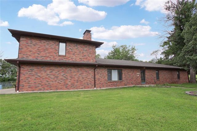 4225 Scott Road, Kansas City, MO 64137