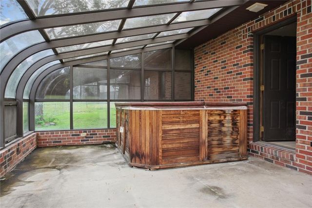 4225 Scott Road, Kansas City, MO 64137