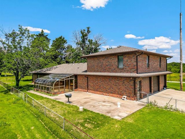 4225 Scott Road, Kansas City, MO 64137