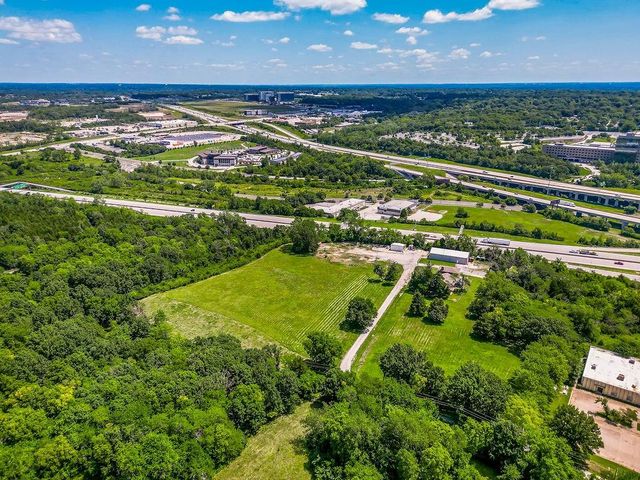 4225 Scott Road, Kansas City, MO 64137