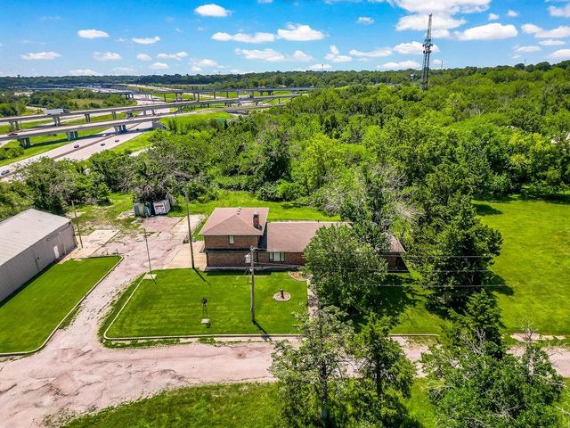 4225 Scott Road, Kansas City, MO 64137