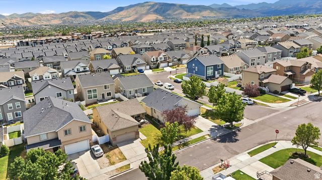 4877 W QUARTZ VALLEY CIR, Riverton, UT 84096