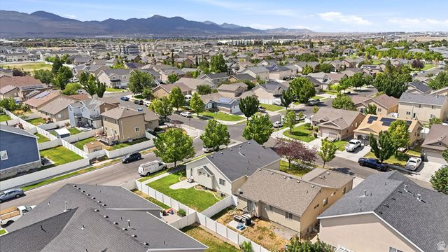 4877 W QUARTZ VALLEY CIR, Riverton, UT 84096