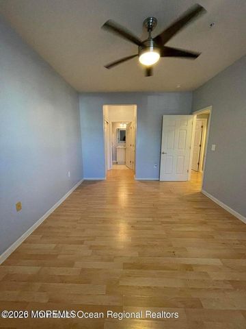 610 Sophee Lane, Lakewood, NJ 08701