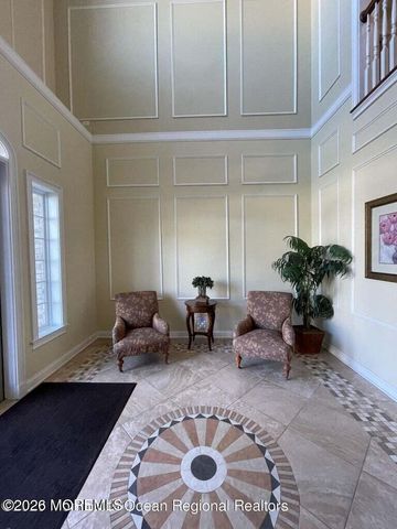 610 Sophee Lane, Lakewood, NJ 08701