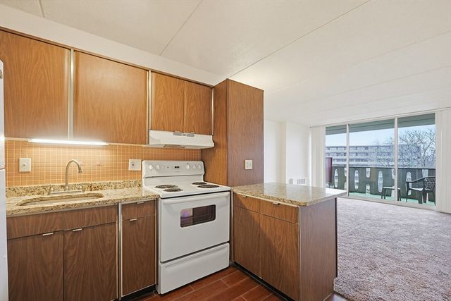 200 Swanton St 538, Winchester, MA 01890