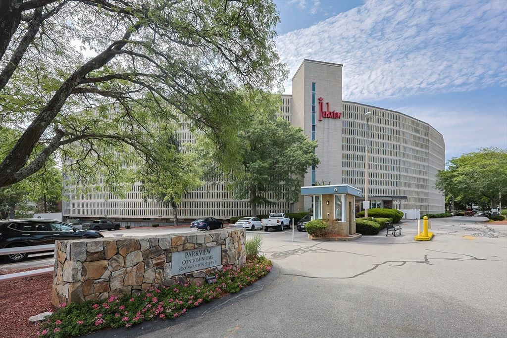 200 Swanton St 538, Winchester, MA 01890