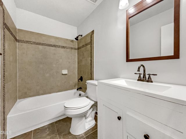 6312 Lake Trail Drive, Fayetteville, NC 28304