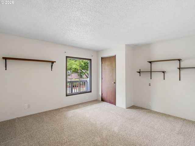 2610 Ne 107TH Ave, Portland, OR 97220