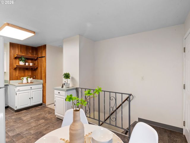 2610 Ne 107TH Ave, Portland, OR 97220