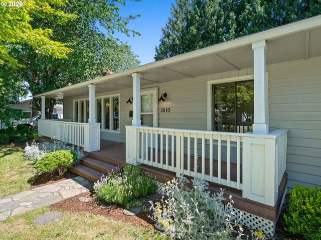 2610 Ne 107TH Ave, Portland, OR 97220