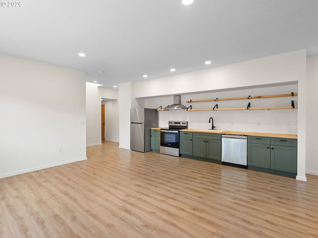 2610 Ne 107TH Ave, Portland, OR 97220