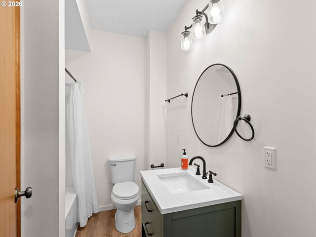 2610 Ne 107TH Ave, Portland, OR 97220