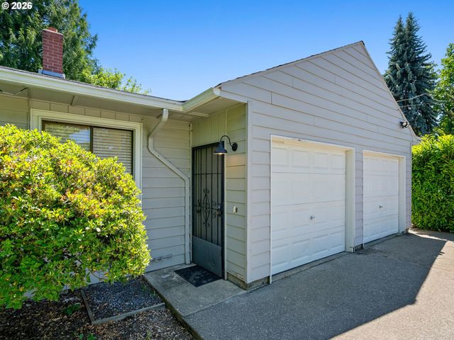 2610 Ne 107TH Ave, Portland, OR 97220