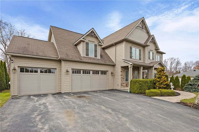 65 North Avenue, Greece, NY 14626