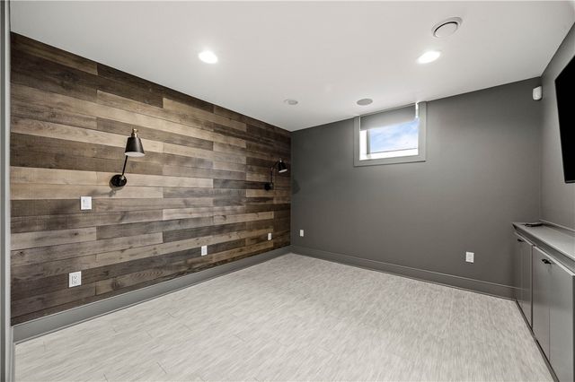 65 North Avenue, Greece, NY 14626