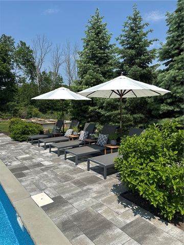 65 North Avenue, Greece, NY 14626