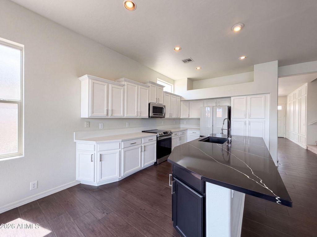 3003 N 111TH Drive, Avondale, AZ 85392 — photo 2