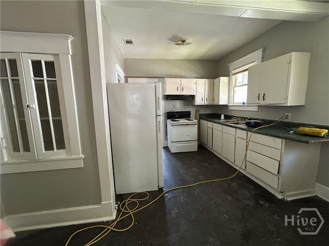 1125 SE 36th Street, Savannah, GA 31404