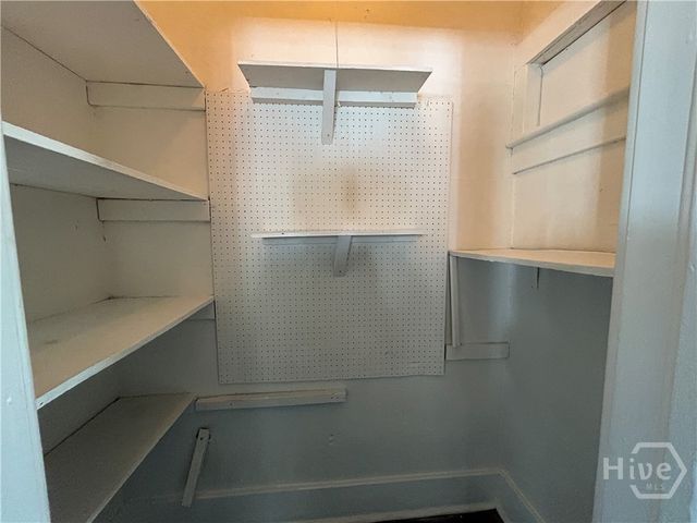 1125 SE 36th Street, Savannah, GA 31404