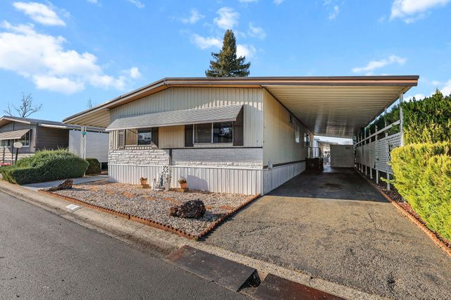 20350 Hole In One Drive, 149, Redding, CA 96002