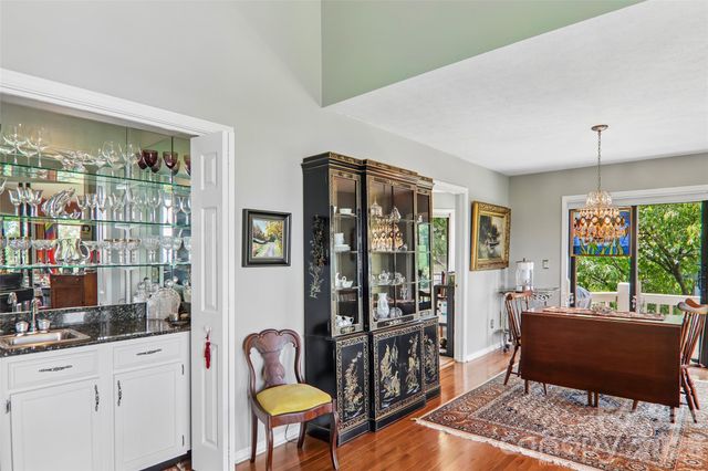 138 Woodbridge Drive, Hendersonville, NC 28739
