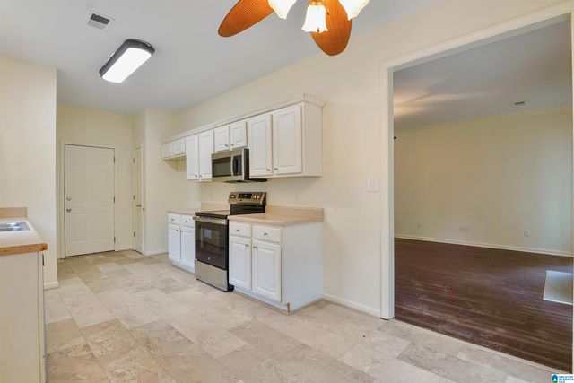 1032 LEXINGTON DRIVE, Moody, AL 35004