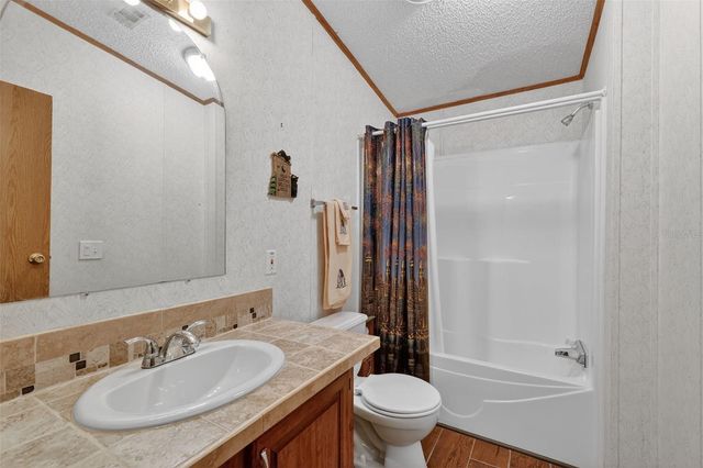 35343 LAKE JOSEPHINE DRIVE, Fruitland Park, FL 34731