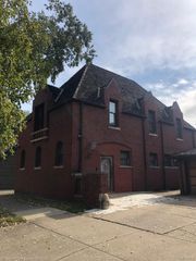 1116 S Iroquois Street, Detroit, MI 48214