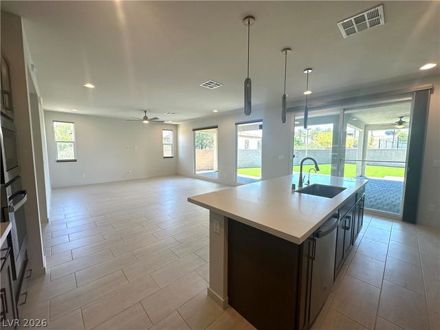 4905 East Cactus Canyon Drive, Pahrump, NV 89061