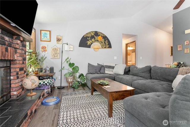 119 N 34th Street, Bellingham, WA 98225