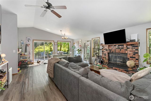 119 N 34th Street, Bellingham, WA 98225