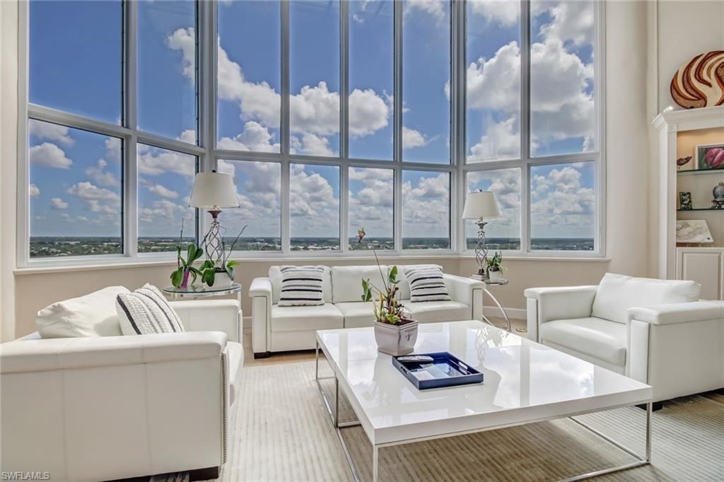 4041 Gulf Shore Blvd N Ph 7, Naples, FL 34103