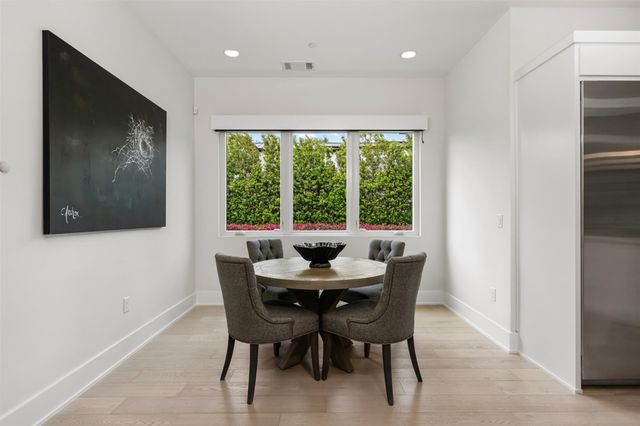 901 Cypress Grove DR, Austin, TX 78732