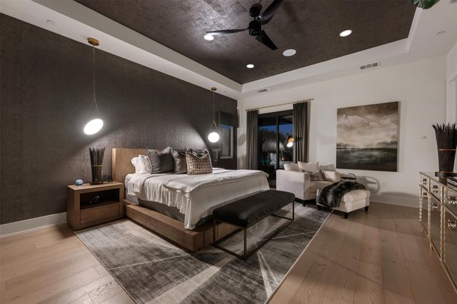 901 Cypress Grove DR, Austin, TX 78732