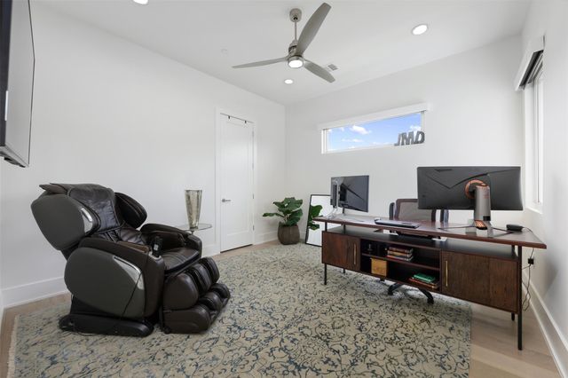 901 Cypress Grove DR, Austin, TX 78732