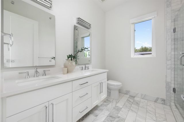 901 Cypress Grove DR, Austin, TX 78732