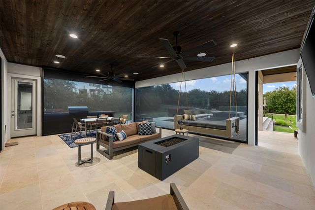 901 Cypress Grove DR, Austin, TX 78732