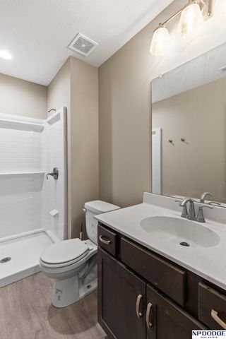 10452 S 113th Street, Papillion, NE 68046