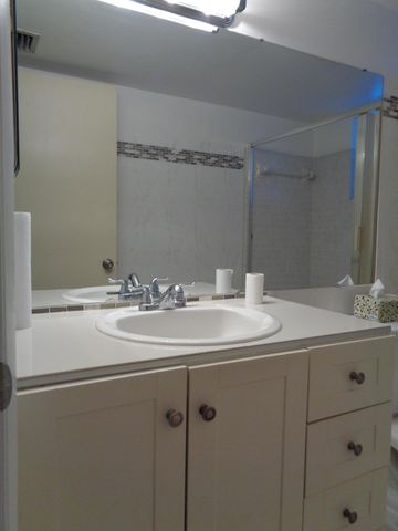 2566 Garden Drive S 209, Lake Worth, FL 33461