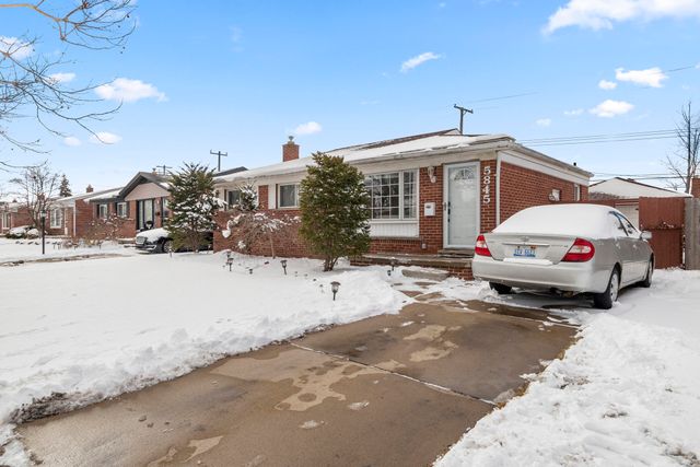5845 Plainfield Street, Dearborn Heights, MI 48127