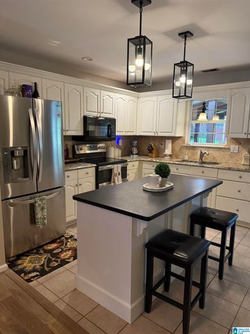 310 17TH STREET, Calera, AL 35040