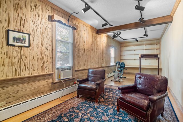 32 East Main Street, Stonington, CT 06355