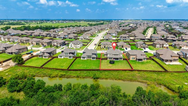 929 Gold Finch Lane, Forney, TX 75126